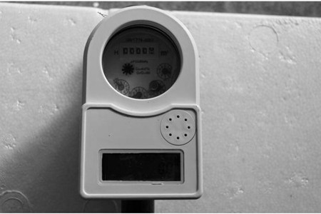 預(yù)付費(fèi)水表使用麻煩嗎？